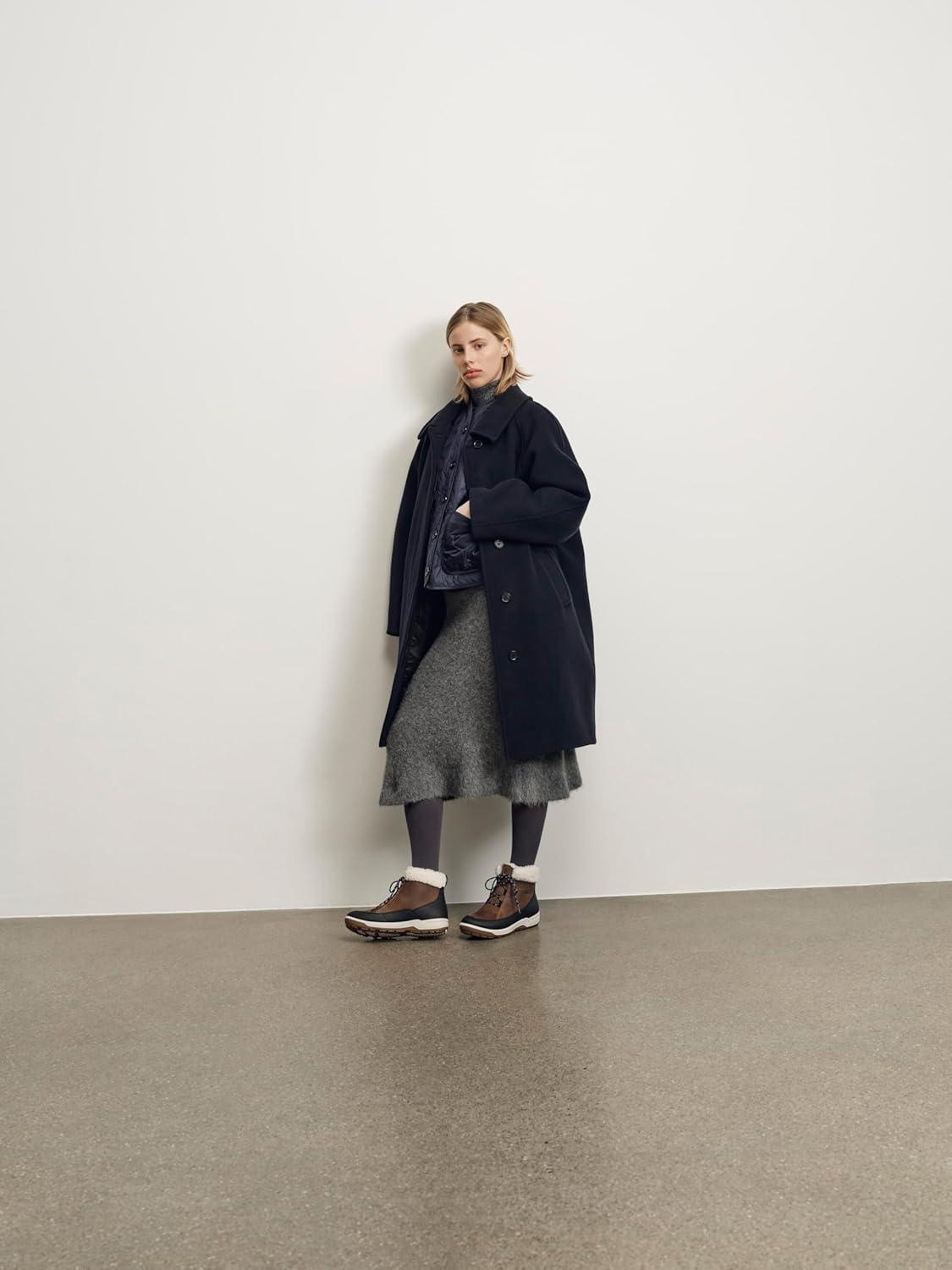 imageECCO Womens Trace Lite Waterproof Warm Lined Low Ankle BootBlackCamel