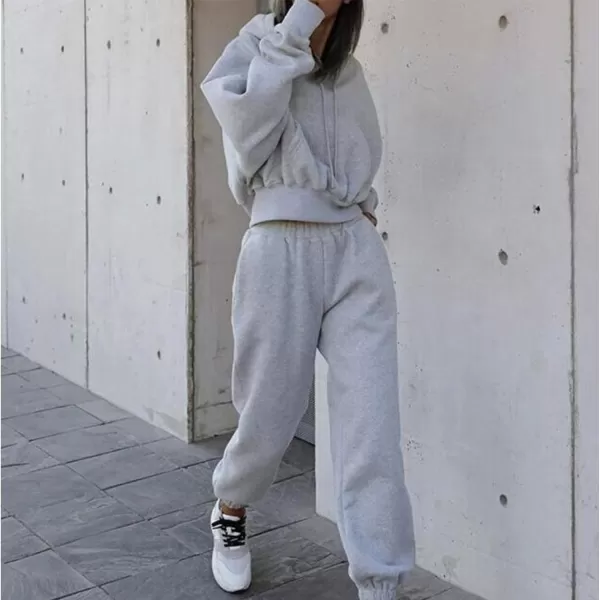 Flygo Womens 2 Piece Fleece Sweatsuits Sets Cropped Pullover Hoodie Outfit Sweatshirts &amp; Pants set