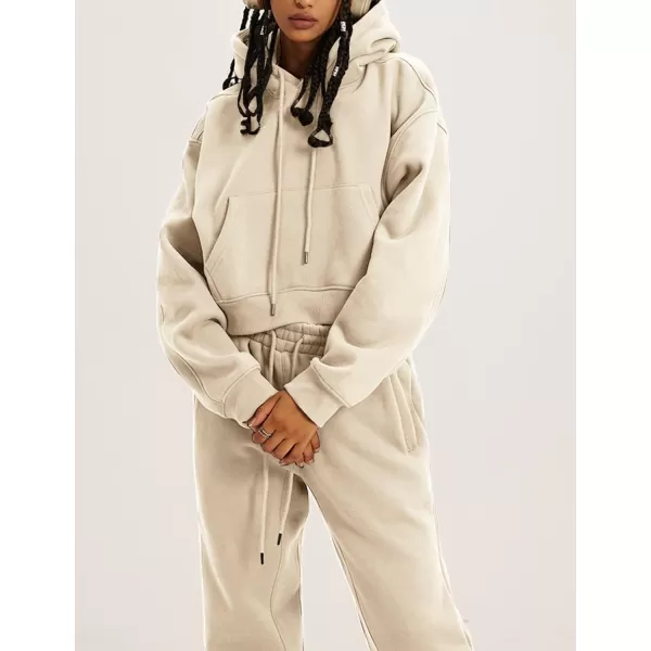 Flygo Womens Fleece 2 Piece Outfits Sweatsuit Crop Pullover Sweatshirt Joggers Pants Tracksuit Set
