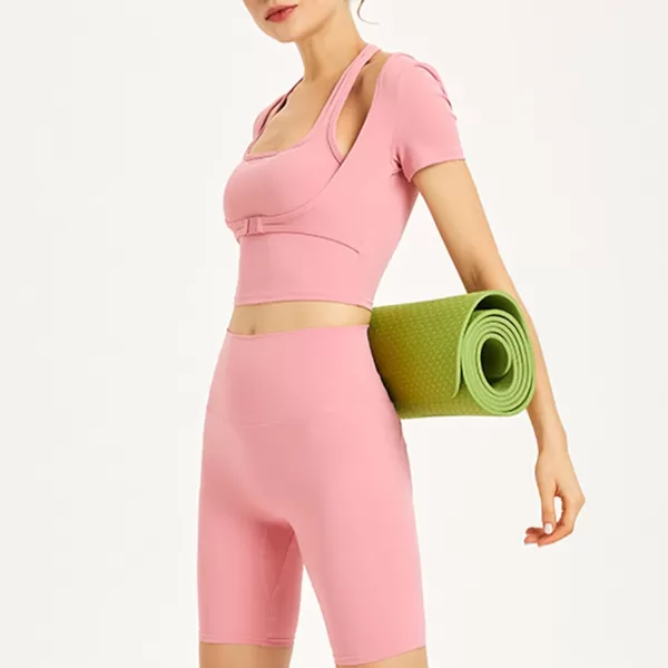 Flygo Yoga Shirts with Built in Bra Cutout Padded Crop Tops Long Sleeve Gym T Shirt for Women Workout