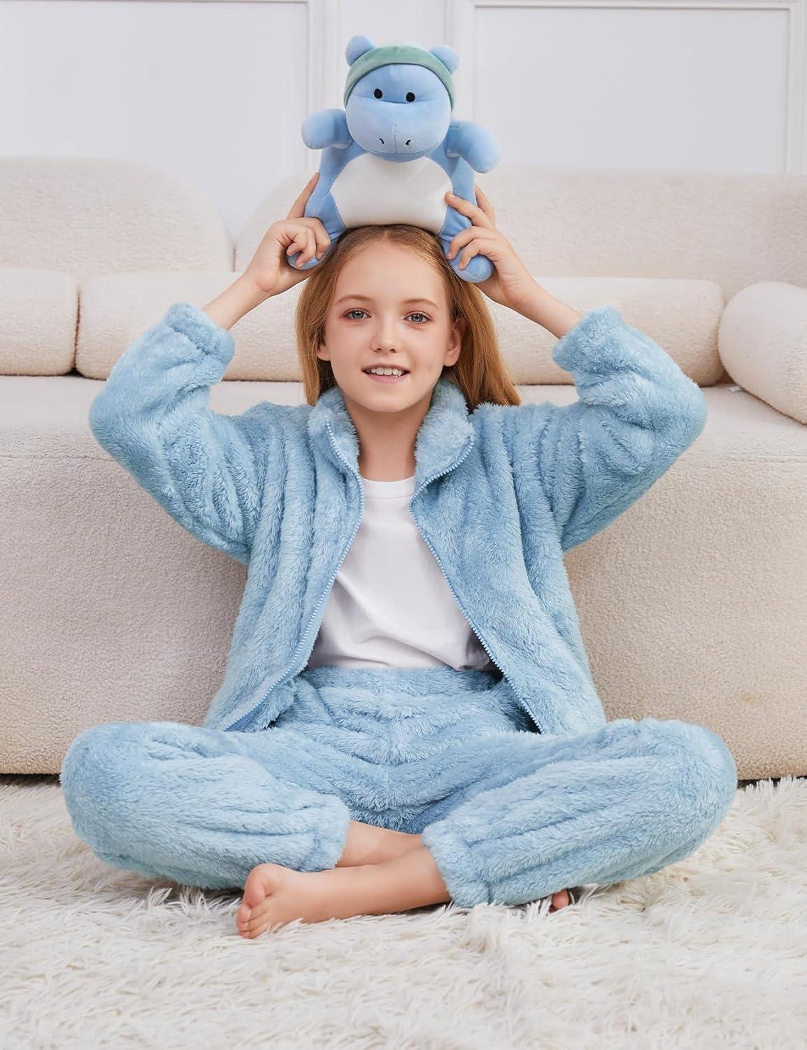 imageFlygo Girls Fuzzy Pants Sets Kid 2 Piece Winter Fleece Outfits Stand Collar Zip Up Sweatshirts Fluffy Sweatpants with PocketsBlue