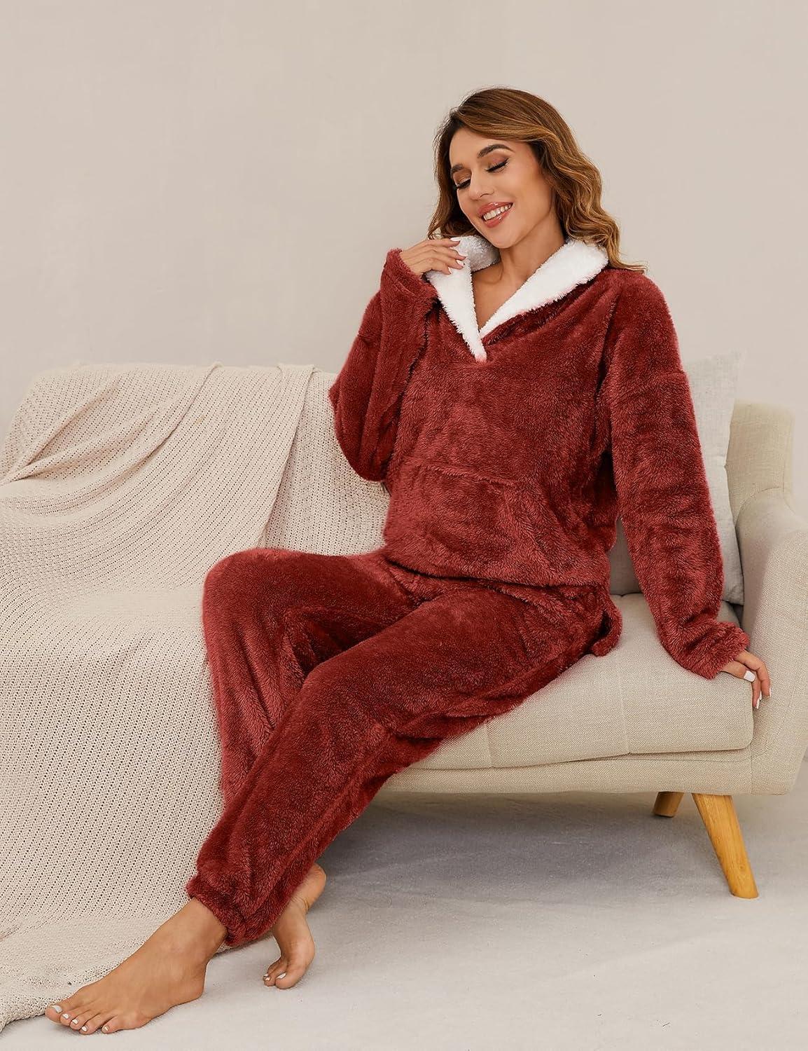 imageFlygo Women Fuzzy Warm Fleece Pajamas Sets Winter Flannel Sleepwear Fluffy Pajama Pullover Top Lounge Pants Set02 Redkangaroo Pocket