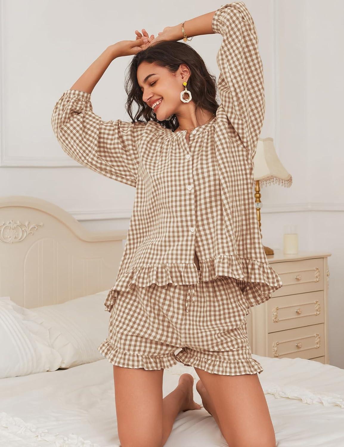 imageFlygo Women Gingham 2 Piece Pajama Sets Y2K Plaid Ruffle Short Sets Raglan Sleeve Shirt Lounge Shorts Sleepwear with PocketsBrown