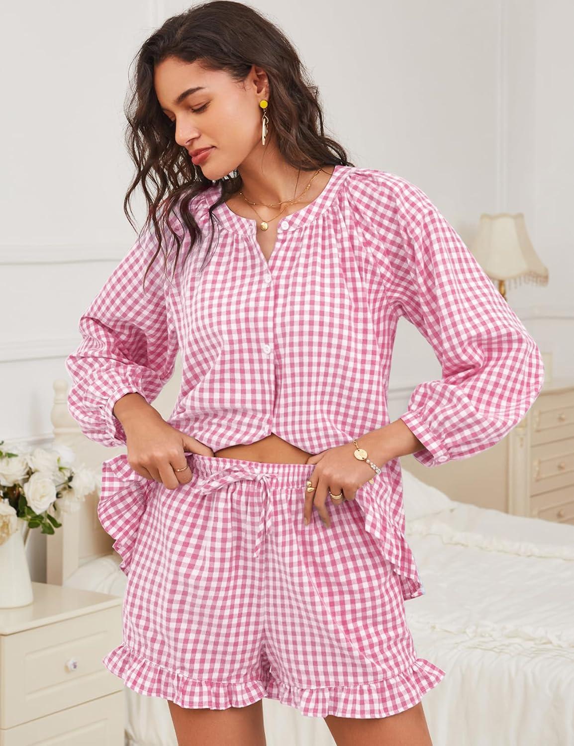 imageFlygo Women Gingham 2 Piece Pajama Sets Y2K Plaid Ruffle Short Sets Raglan Sleeve Shirt Lounge Shorts Sleepwear with PocketsPink