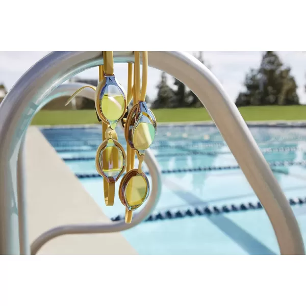 Speedo UnisexAdult Swim Goggles Speed Socket 20Gold Mirrored