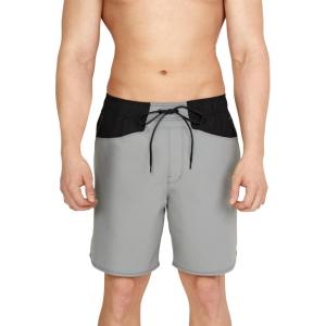 imageSpeedo Mens Essentials 16quot Watershorts Green SwimmersExplorer Monument