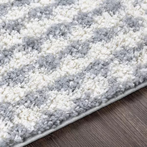 Artistic Weavers Beckett Moroccan Bohemian Area Rug 53 x 73 WhiteMedium GrayArtistic Weavers Beckett Moroccan Bohemian Area Rug 53 x 73 WhiteMedium Gray