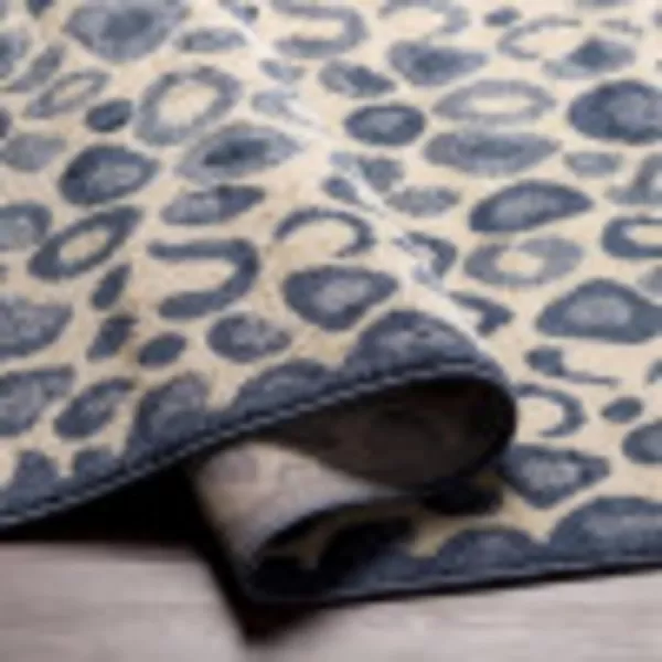 Enna Modern Leopard Area RugEnna Modern Leopard Area Rug