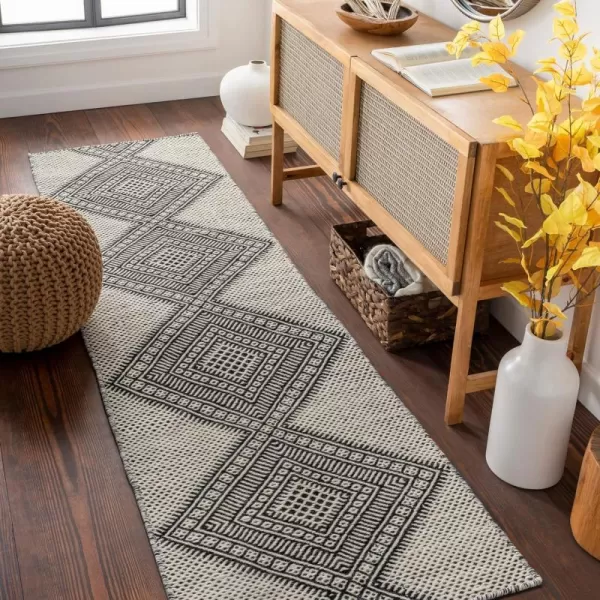 Artistic Weavers Dilwen Handmade Diamond Area Rug5 x 76Black26 x 8 Black