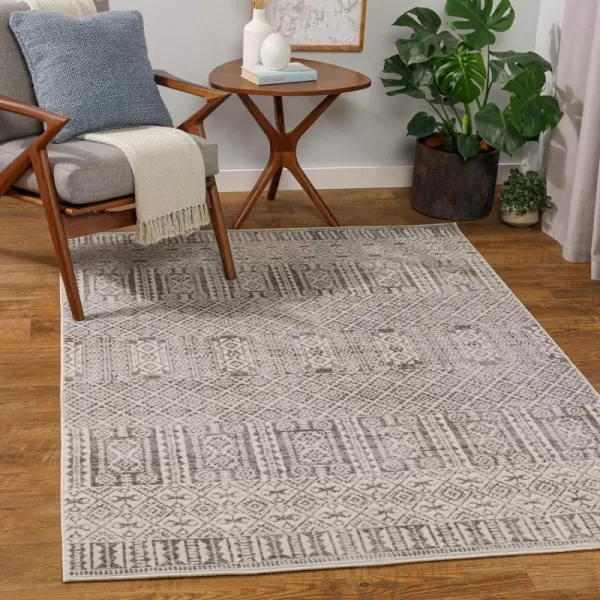 Artistic Weavers Pisa Vintage Boho Area Rug5 x 7Light Grey5 x 7