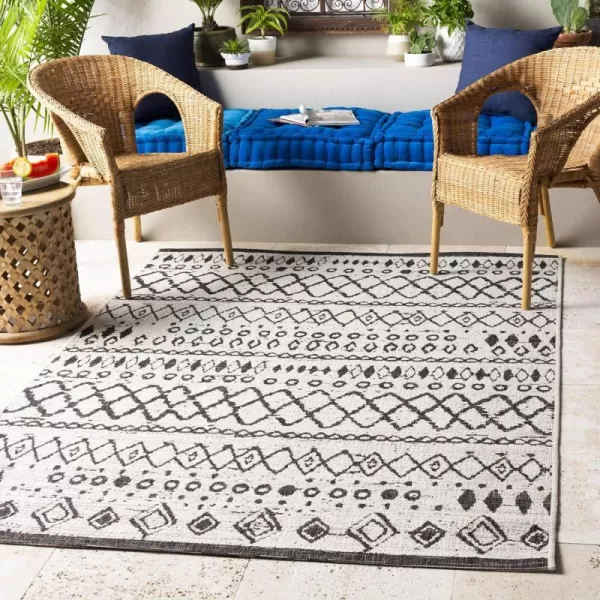 Artistic Weavers Sasha Bohemian Outdoor Area Rug 53 x 77 BlackBlack 53 x 77