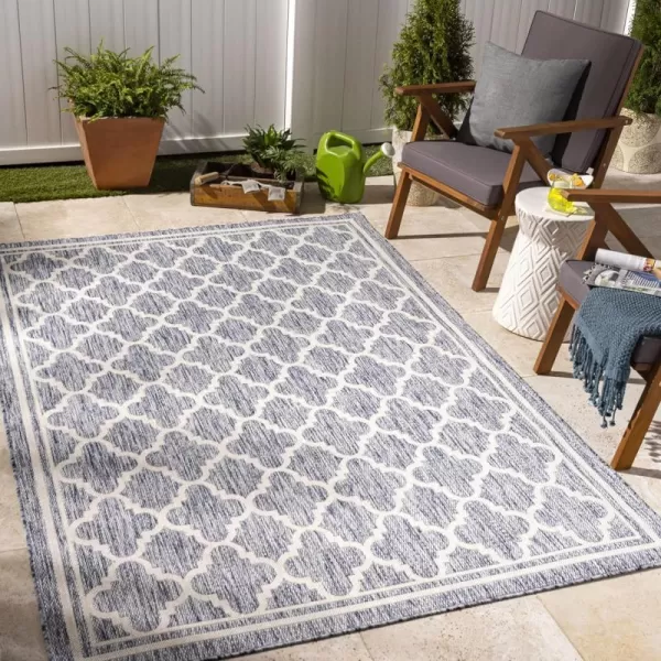 Artistic Weavers Sawyer Vintage Diamond Outdoor Rug 53 x 7 BlueArtistic Weavers Sawyer Vintage Diamond Outdoor Rug 53 x 7 Blue