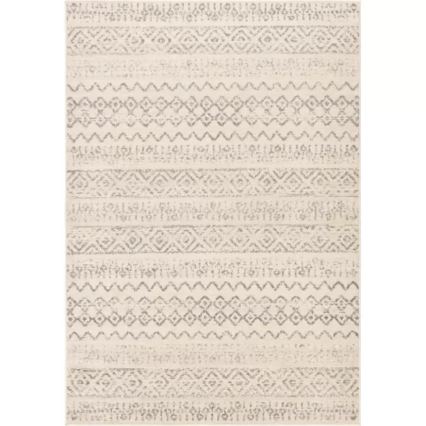 Artistic Weavers Tess Area Rug 53 x 73Artistic Weavers Tess Area Rug 53 x 73