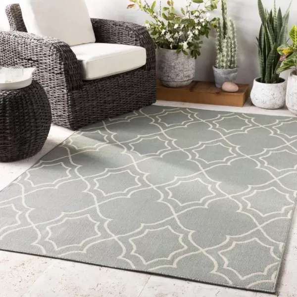 Georgia Beige Indoor  Outdoor Area Rug 73 Square5 ft 3 in Round Green