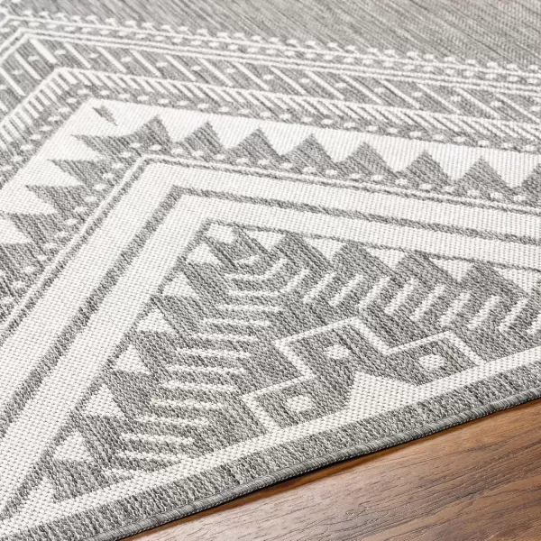 imageLivabliss Long Beach Global Area Rug 53quot x 7 Blue 5 x 7GrayLight Gray