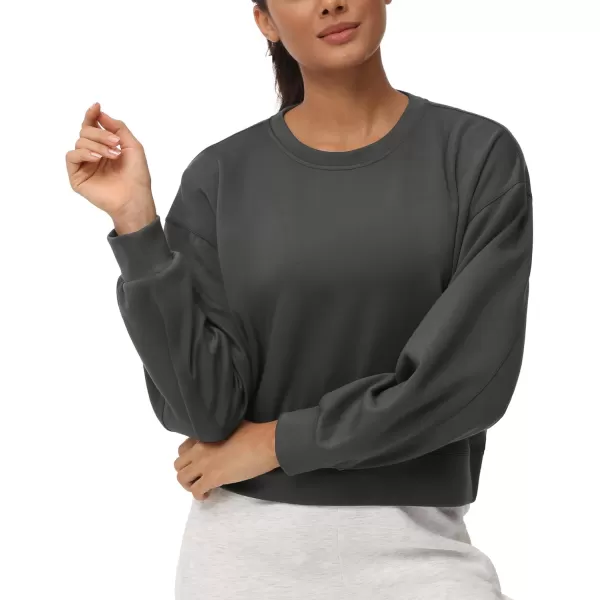 THE GYM PEOPLE Womens Crewneck Cropped Pullover Sweatshirt Cute Basic Long Sleeves Workout TopsGraphite Grey