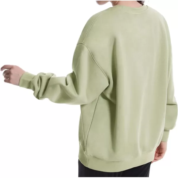 THE GYM PEOPLE Womens Fleece Crewneck Loose fit Soft Oversized Pullover SweatshirtLight Green