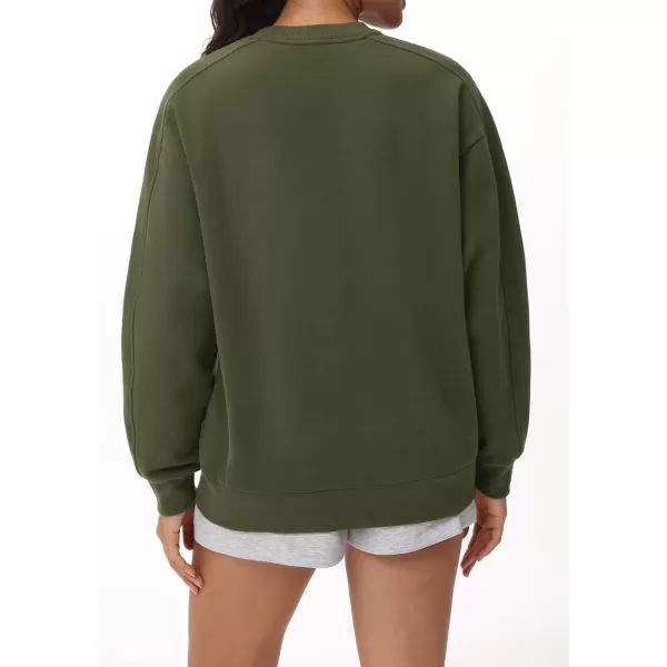 THE GYM PEOPLE Womens Loose Fit Sweatshirt Long Sleeve Crewneck Cotton Boxy Fall Workout Pullover Tops with PocketsBean Brown