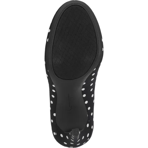 Jessica Simpson Womens Calie PumpBlackWhite