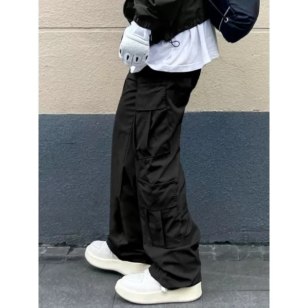 WDIRARA Men's Drawstring High Waist Streetwear Cargo Pants with Pockets