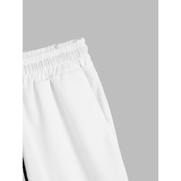 WDIRARA Men's Graphic Print Pocket Front Track Shorts Drawstring Waist Crop Shorts
