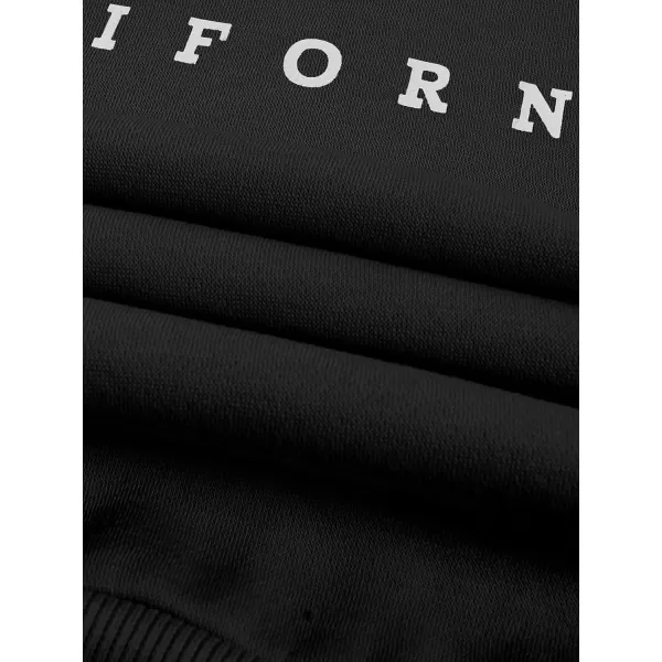 WDIRARA Men's Letter Graphic Round Neck Long Sleeve Sweatshirt Casual Tops