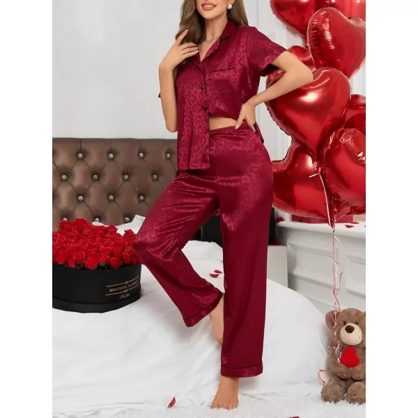 WDIRARA Women's 2 Piece Sleepwear Striped Satin Short Sleeve Shirt and Pants Pajama Set