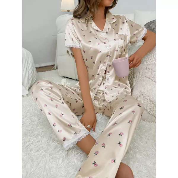 WDIRARA Women's 2 Piece Sleepwear Striped Satin Short Sleeve Shirt and Pants Pajama Set