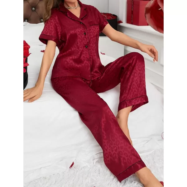 WDIRARA Women's 2 Piece Sleepwear Striped Satin Short Sleeve Shirt and Pants Pajama Set