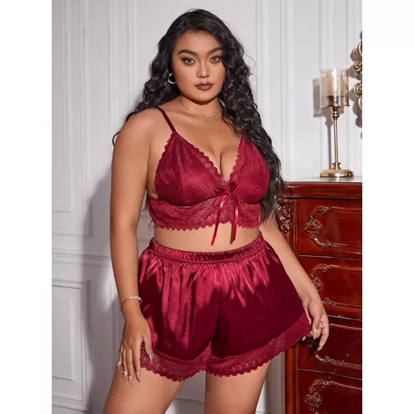 WDIRARA Women's 2Pcs Floral Lace Cami Top with Shorts Sleepwear Pajama Set