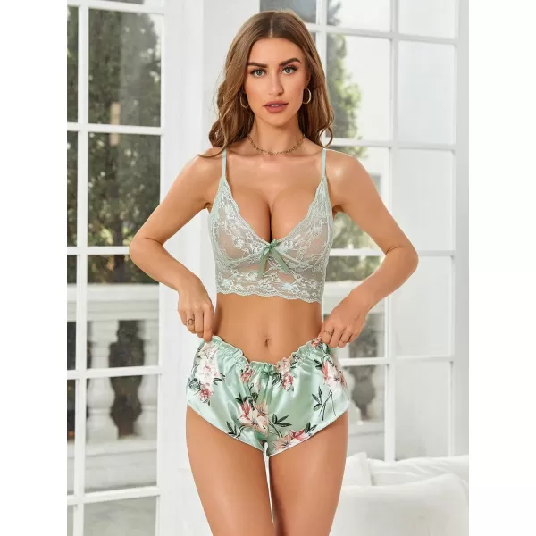 WDIRARA Women's 2Pcs Floral Lace Cami Top with Shorts Sleepwear Pajama Set