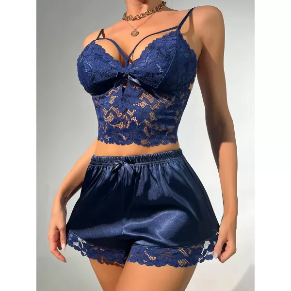 WDIRARA Women's 2Pcs Floral Lace Cami Top with Shorts Sleepwear Pajama Set