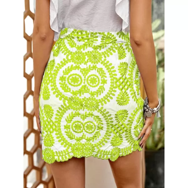 WDIRARA Women's Boho Tribal Print Scallop Trim Summer Zipper Bodycon Mini Skirt