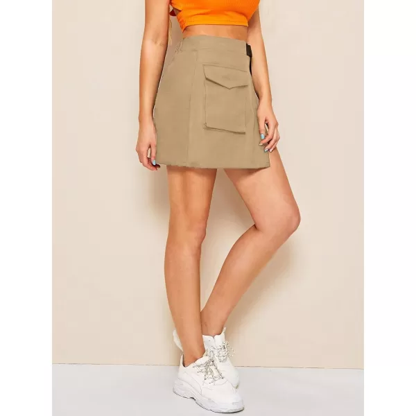 WDIRARA Women's Cargo Skirt Utility Asymmetrical Slit High Waist Wrap Mini Skirt with Buckle Black Plaid XS