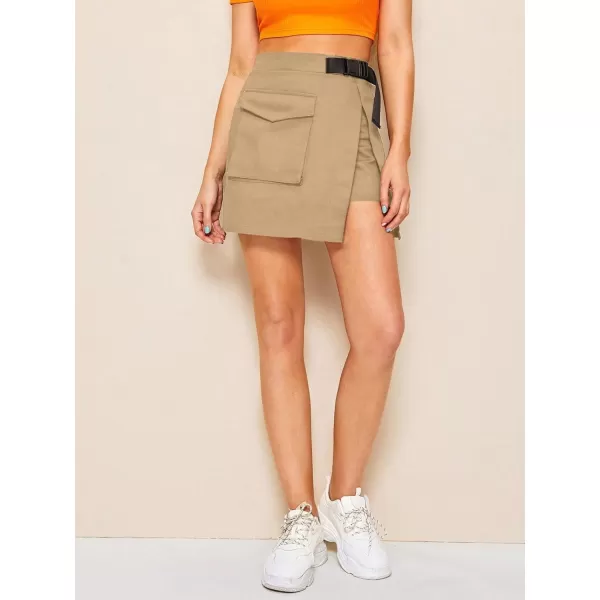 WDIRARA Women's Cargo Skirt Utility Asymmetrical Slit High Waist Wrap Mini Skirt with Buckle Black Plaid XS