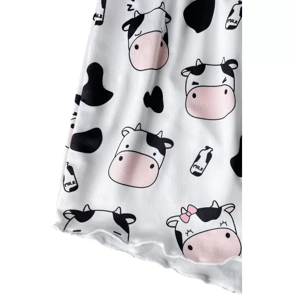 WDIRARA Women's Cartoon Cat Print Tee and Shorts Cute Pajama Set Sleepwear