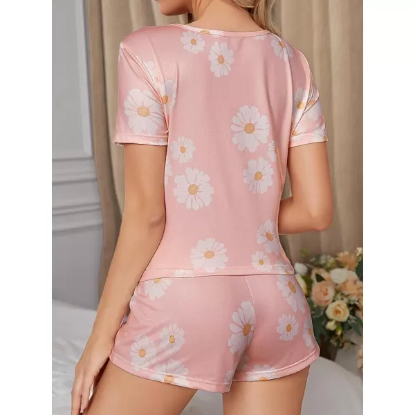WDIRARA Women's Cartoon Cow Print Short Sleeve Tee and Shorts Pajama Set
