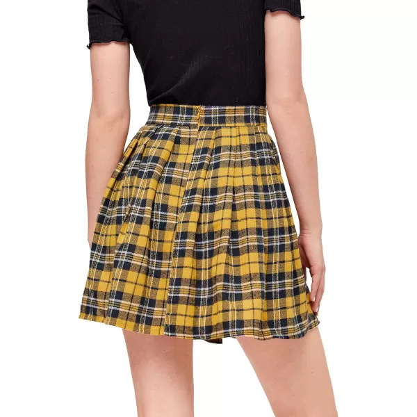 WDIRARA Women's Casual Plaid High Waist Pleated A-Line Uniform Mini Skirt