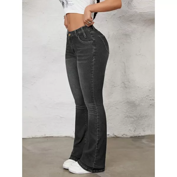 WDIRARA Women's Color Block Raw Hem High Waisted Jeans Straight Leg Denim Pants
