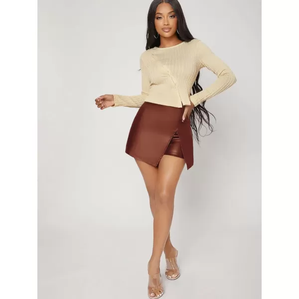 WDIRARA Women's Contrast Binding Knot Side Mid Waist Asymmetrical Skirt Shorts
