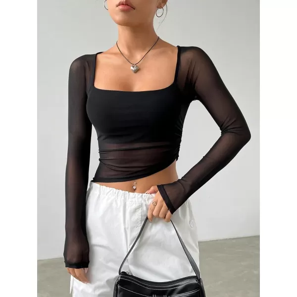 WDIRARA Women's Cut Out Long Sleeve Round Neck Crop Top Slim T Shirt