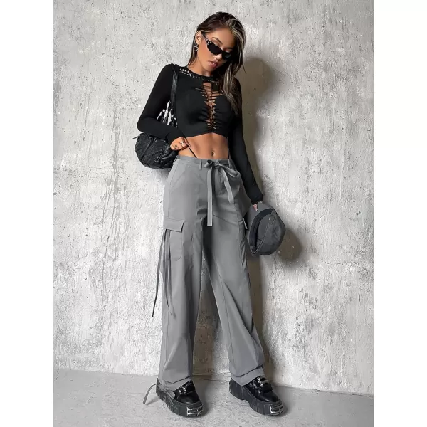 WDIRARA Women's Cut Out Long Sleeve Round Neck Crop Top Slim T Shirt