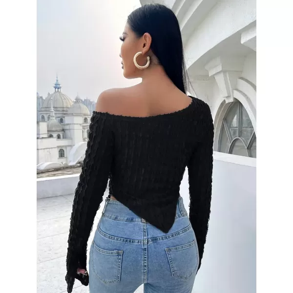 WDIRARA Women's Cut Out One Shoulder Long Sleeve Tee Asymmetrical Tops T Shirt