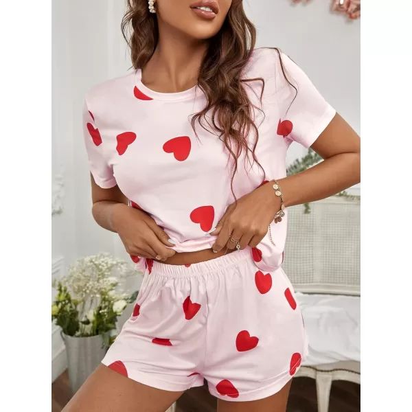 WDIRARA Women's Cute Cartoon Print Closed Eyes Print Tee and Shorts Pajama Set