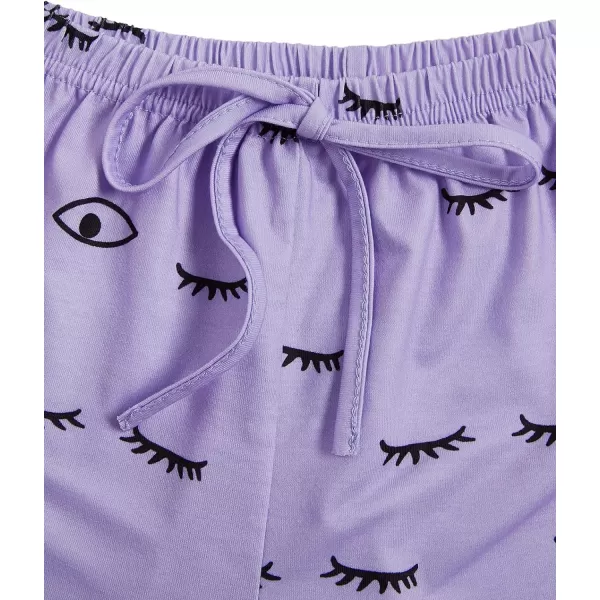 WDIRARA Women's Cute Cartoon Print Closed Eyes Print Tee and Shorts Pajama Set
