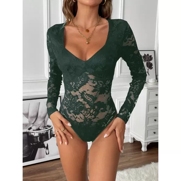 WDIRARA Women's Deep V Neck Sheer Lace Long Sleeve Scallop Trim Fitted Top Bodysuit