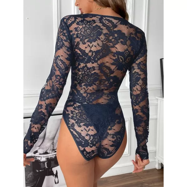 WDIRARA Women's Deep V Neck Sheer Lace Long Sleeve Scallop Trim Fitted Top Bodysuit