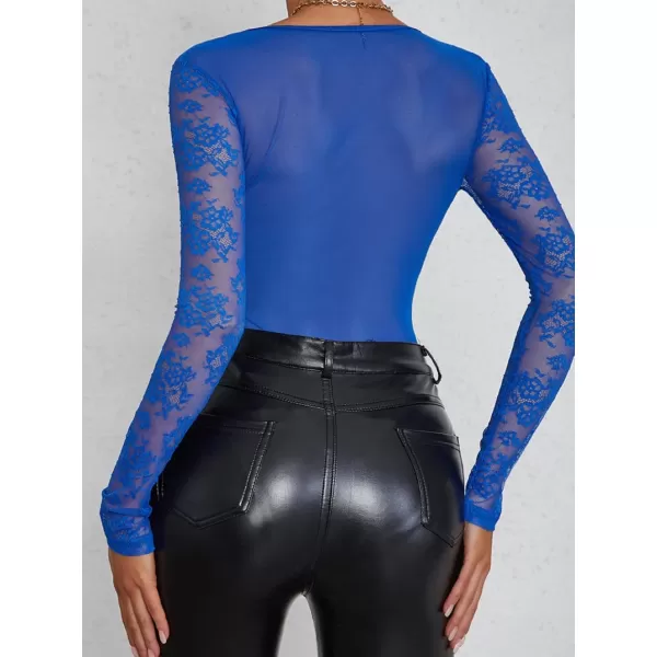WDIRARA Women's Deep V Neck Sheer Lace Long Sleeve Scallop Trim Fitted Top Bodysuit