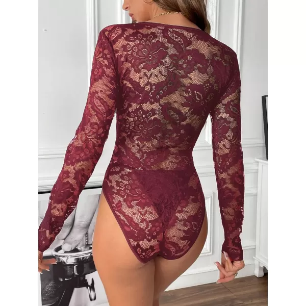 WDIRARA Women's Deep V Neck Sheer Lace Long Sleeve Scallop Trim Fitted Top Bodysuit