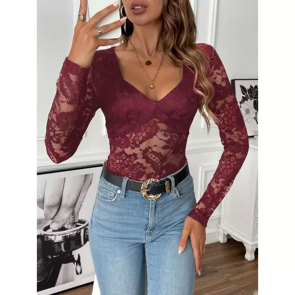 WDIRARA Women's Deep V Neck Sheer Lace Long Sleeve Scallop Trim Fitted Top Bodysuit